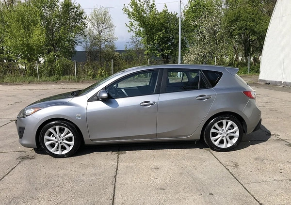 Mazda 3 cena 17700 przebieg: 200000, rok produkcji 2010 z Łódź małe 704